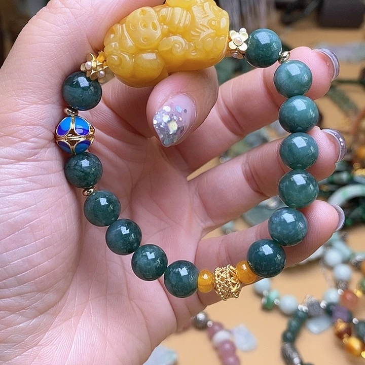 翡翠颈饰未镶嵌元*99