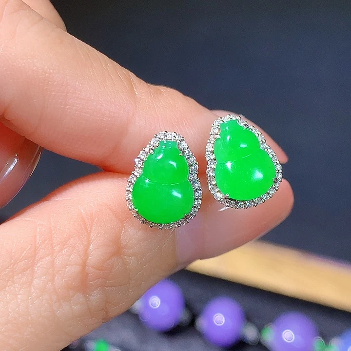 翡翠18K金镶嵌耳饰