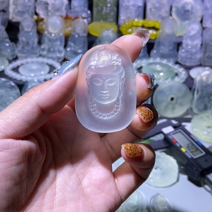 暴***哥岫玉未镶嵌吊坠吊坠
