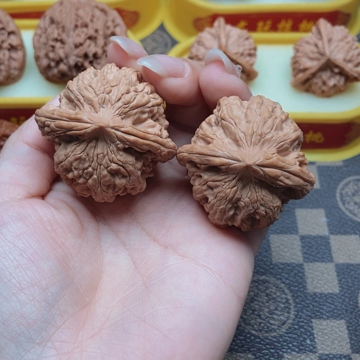 文玩核桃吊坠41大沽石