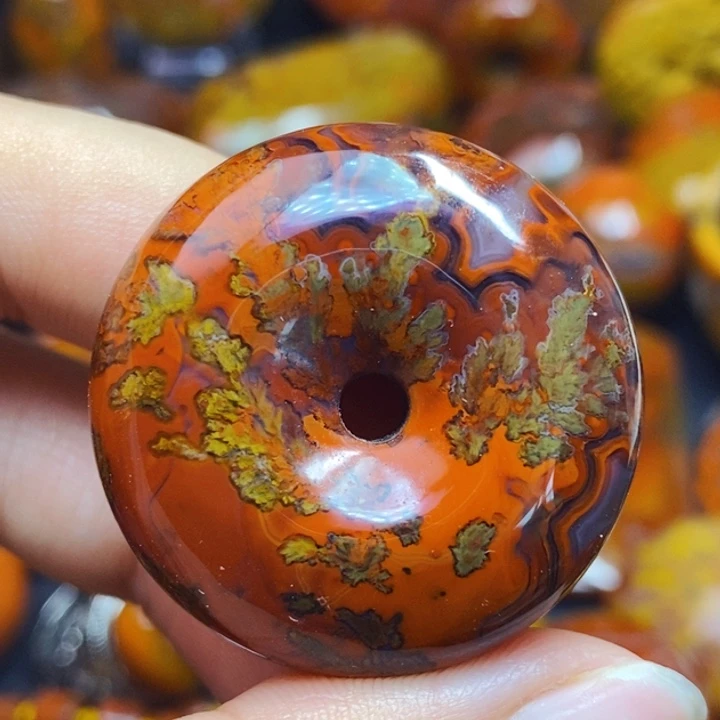 趣***志玛瑙/玉髓未镶嵌颈饰