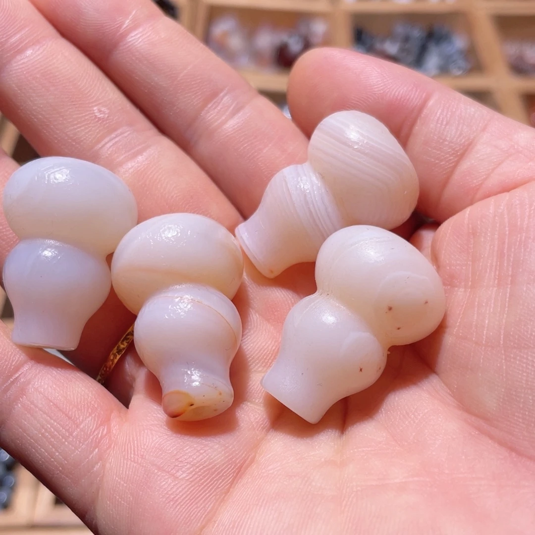 玛瑙/玉髓未镶嵌珠宝半成品