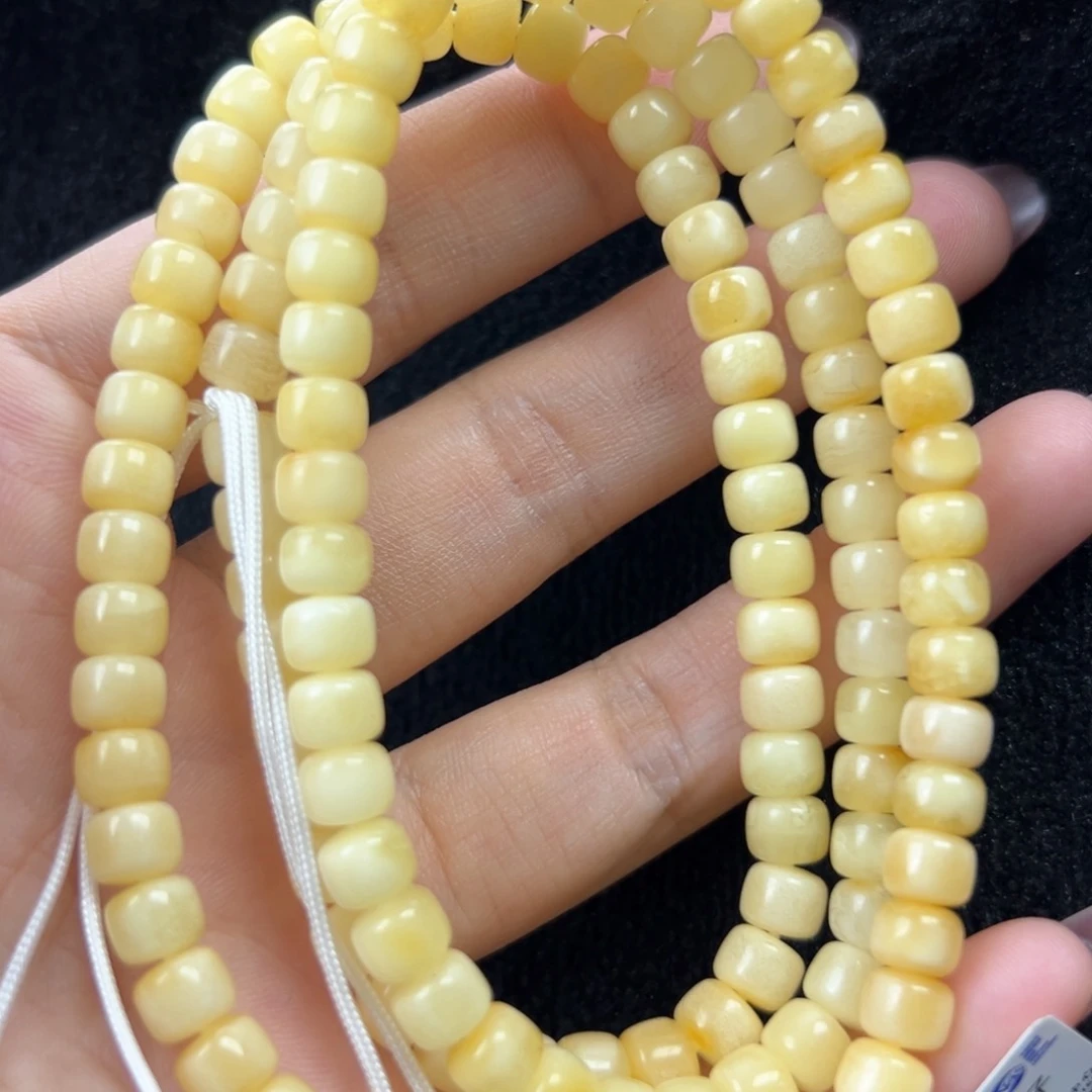 未镶嵌琥珀珠宝奇石