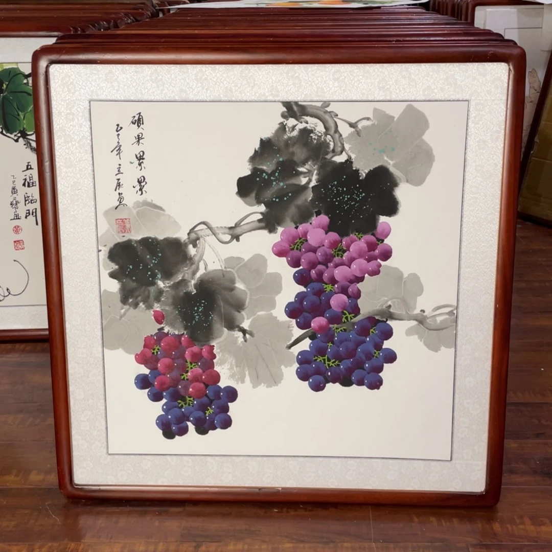 国画带框尺寸63*63厘米
