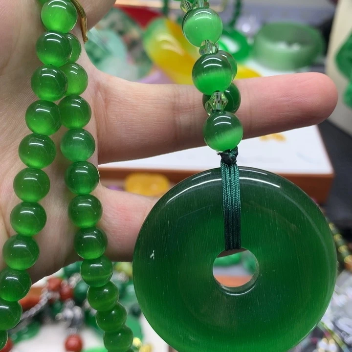 高端大气上档次吊坠