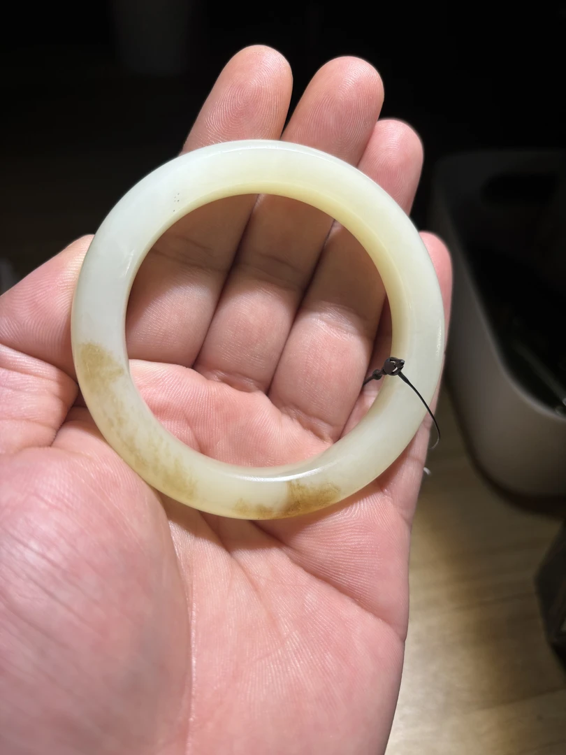 新疆且末金山8号矿老料奶黄飘糖手镯