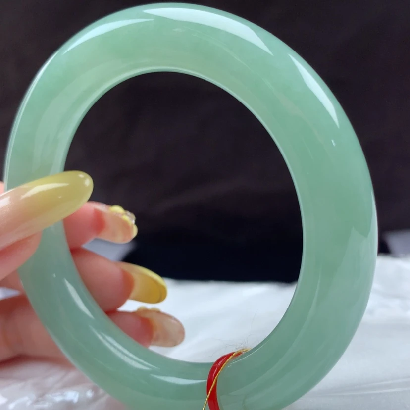 【闪购商品】翡翠手镯（圆镯）未镶嵌113934，