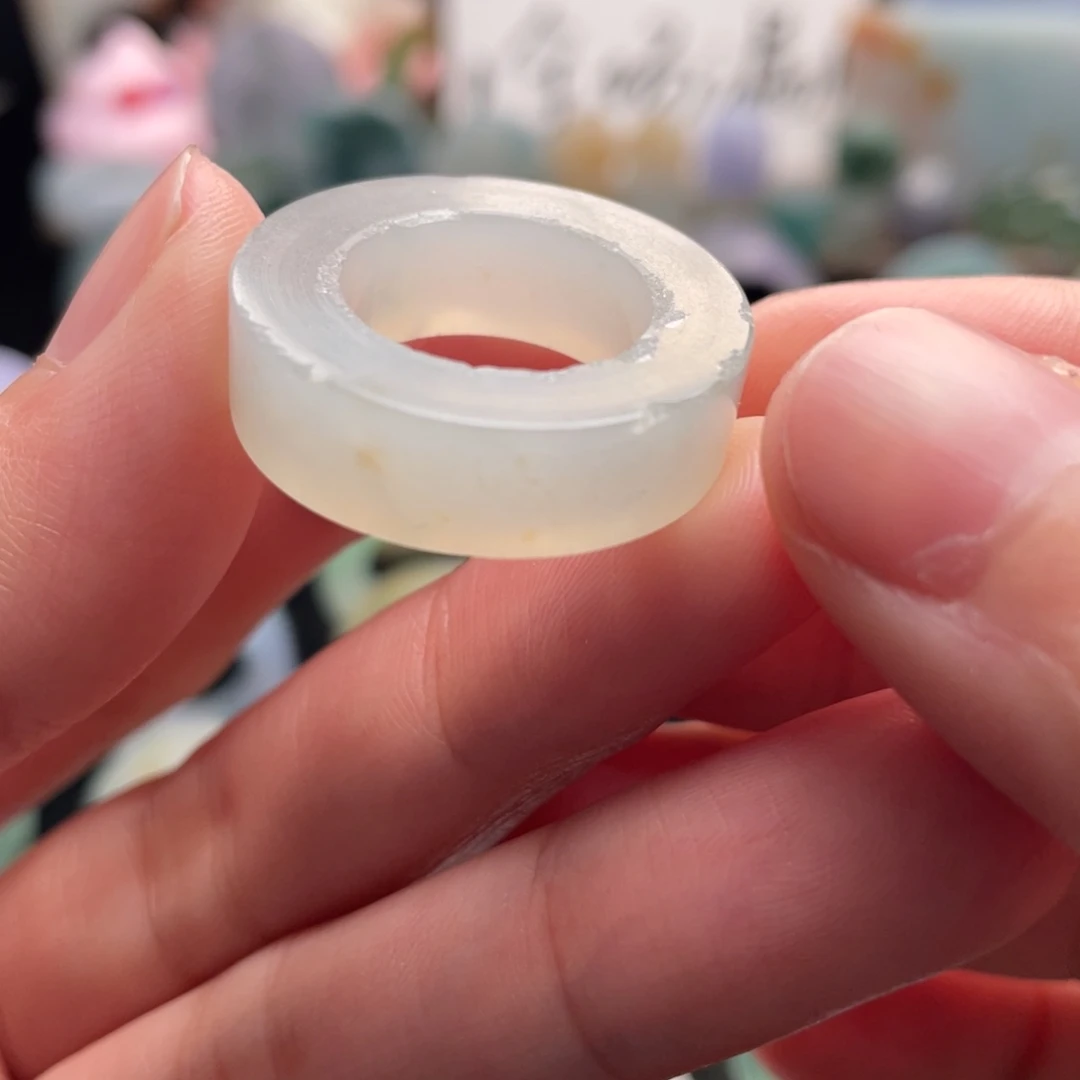 定制翡翠未镶嵌戒指