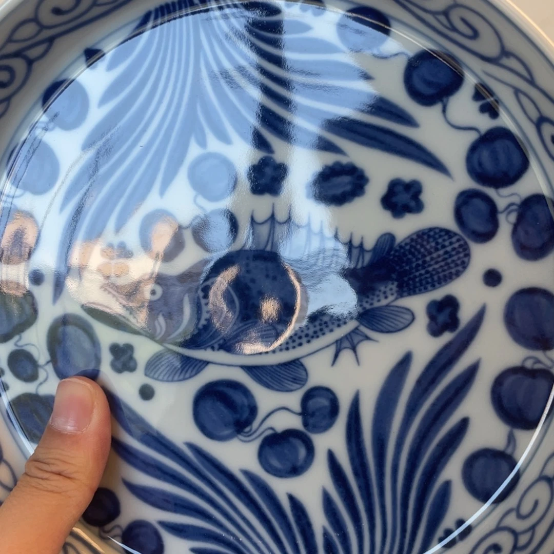 瓷片景德镇青花鱼藻纹大壶承