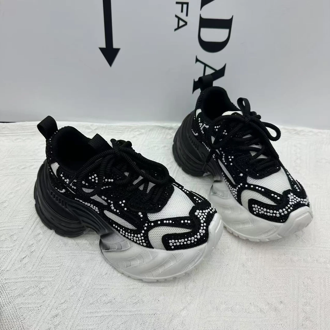 欧货满钻增高休闲鞋2025早秋厚底松糕鞋女薄款熊猫色水钻老爹鞋女