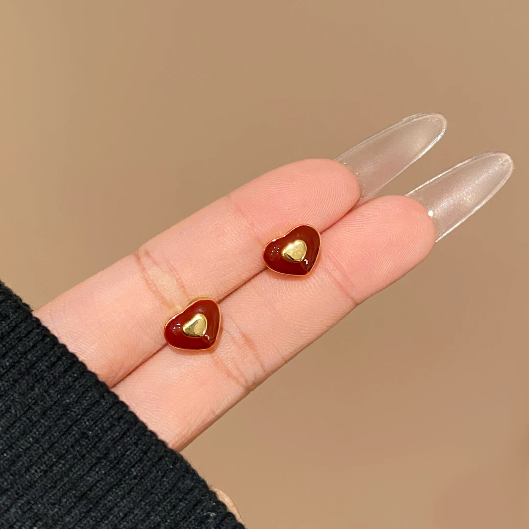 【小红心】安哥拉红气质百搭简约高级感耳钉A3836