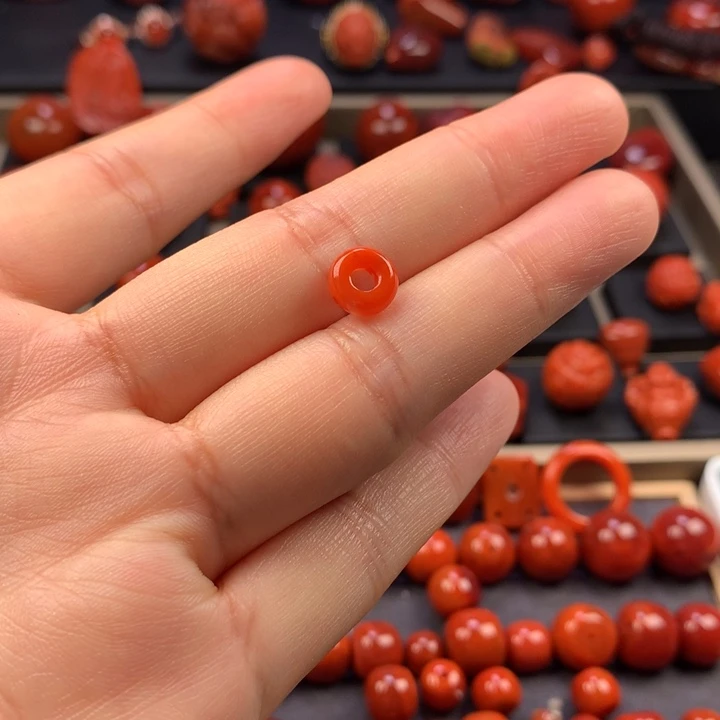 南红玛瑙未镶嵌卡环面包圈8.2MM