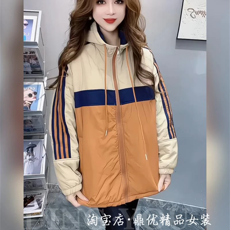 年轻妈妈装拼接撞色时尚棉服外套保暖舒适2025冬款连帽休闲棉袄
