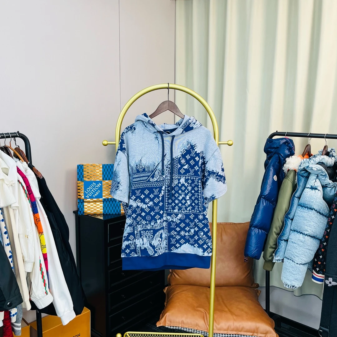 99新 LouisVuitton/路易威登 白蓝满印腰果花短袖帽衫 L码