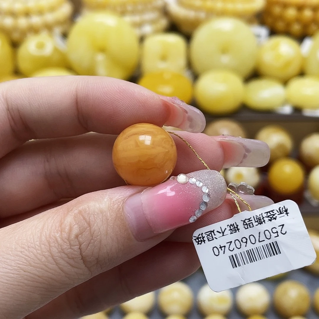 裸石琥珀未镶嵌15.3mm氧化款老蜡妖花圆珠