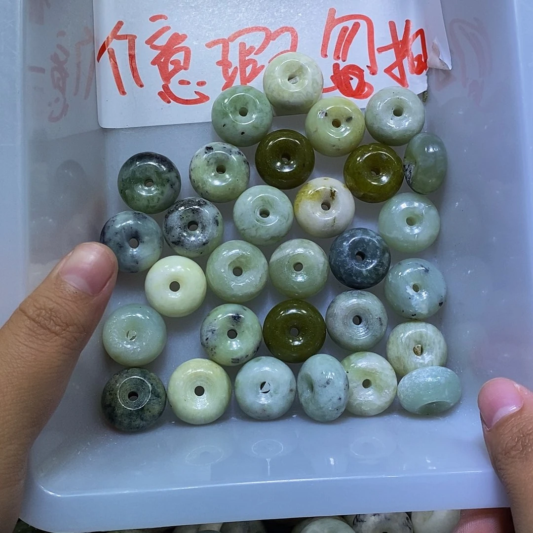 合金蛇纹石玉颈饰246