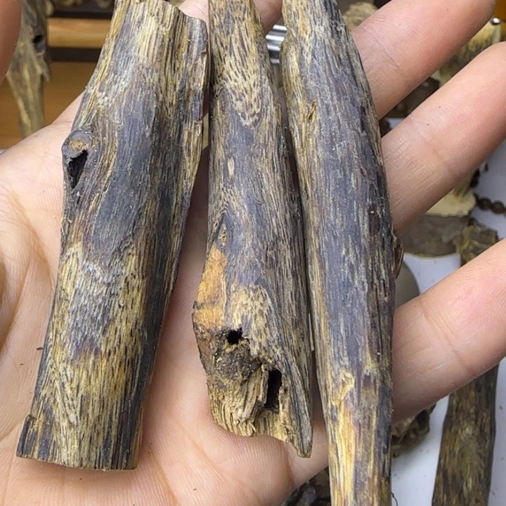 沉香沉香碎屑原材料虫漏