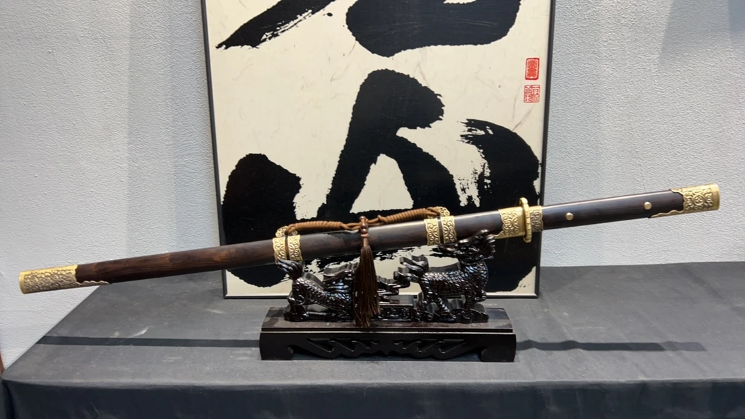 花纹钢覆土烧刃 云灵唐横刀  未开刃