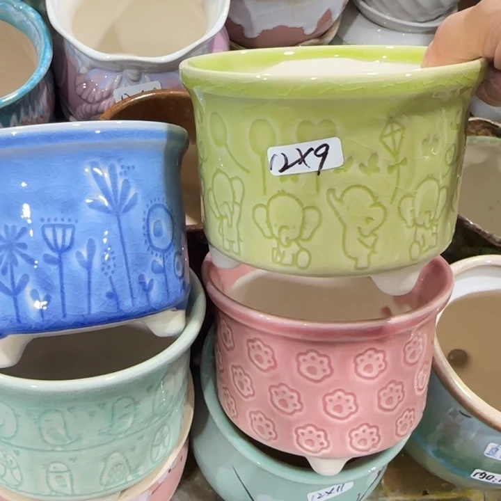 凑9块包邮，有孔，不清楚问客服