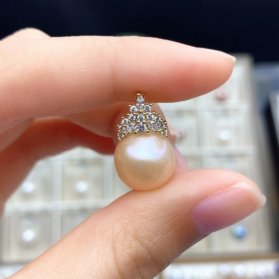 淡水珍珠合金颈饰