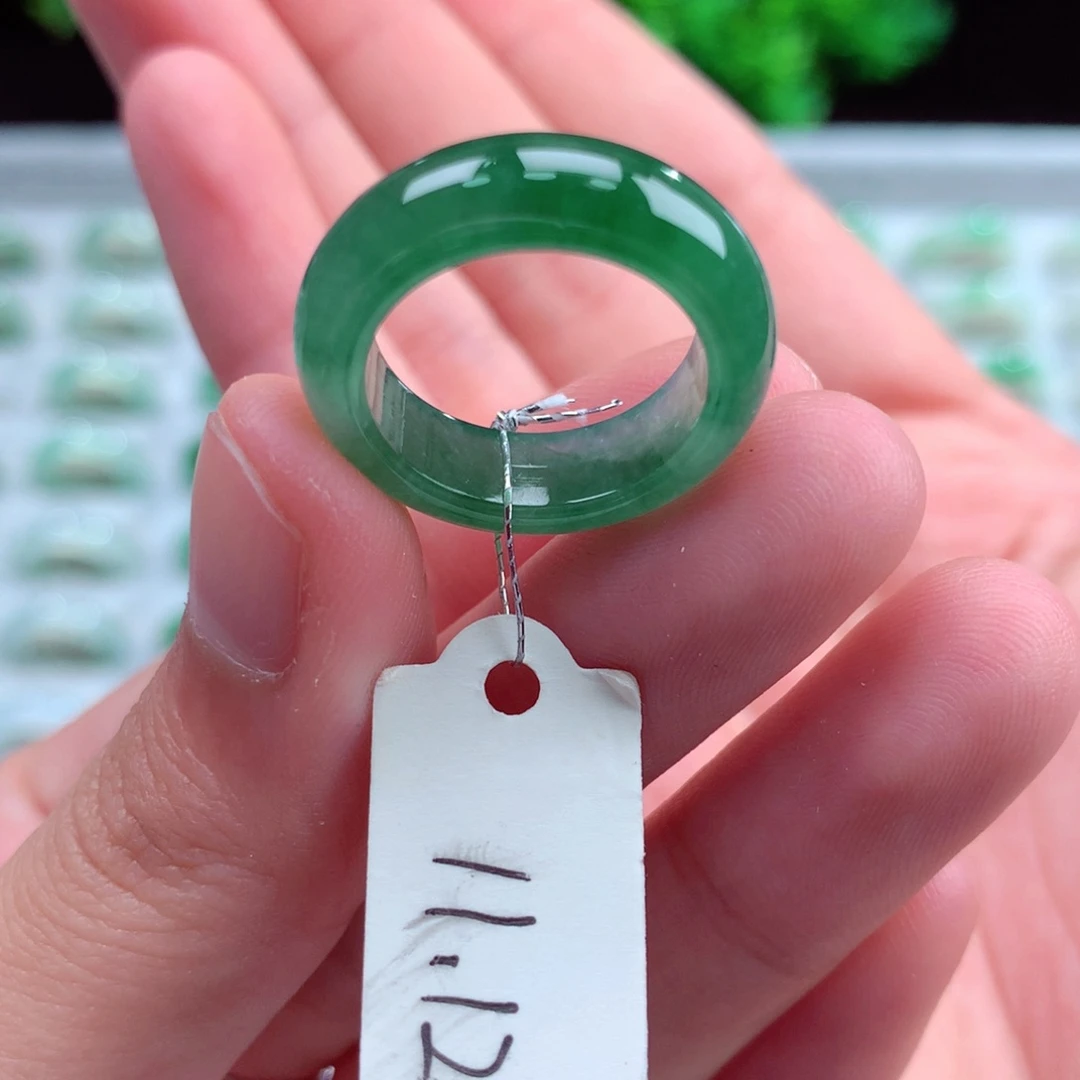 未镶嵌戒指翡翠天然