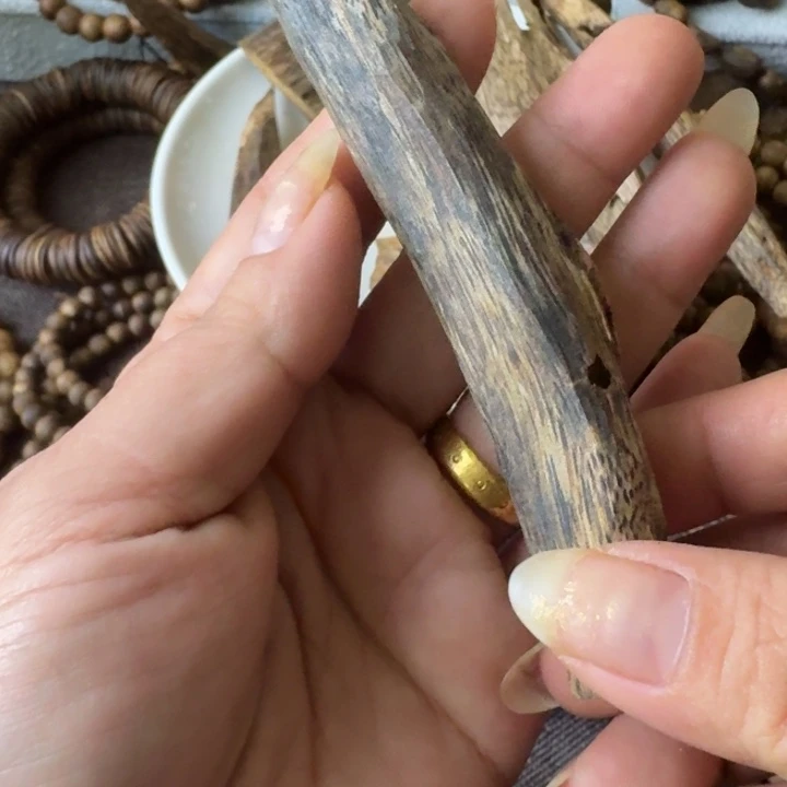 高油虫漏料香薰料