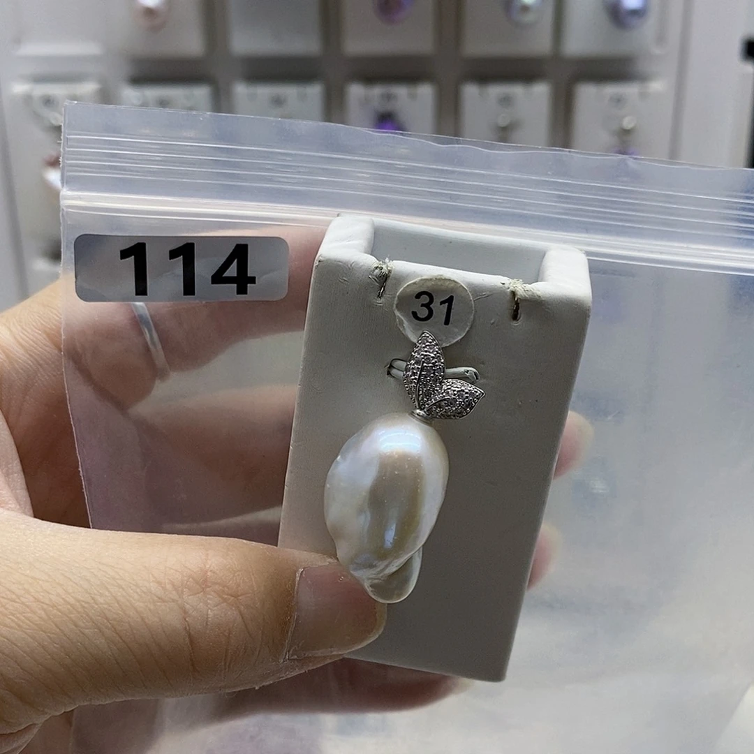 颈饰合金淡水珍珠