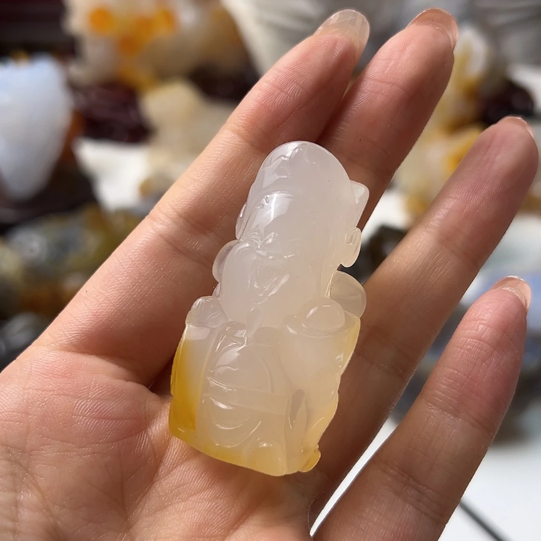 玛瑙/玉髓颈饰未镶嵌