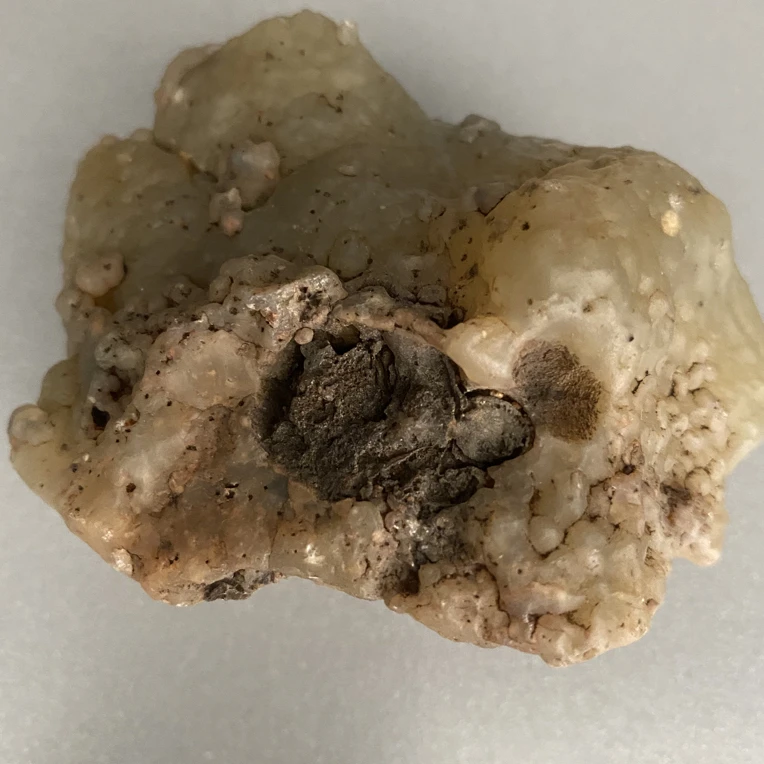 戈壁石吊坠 手把件