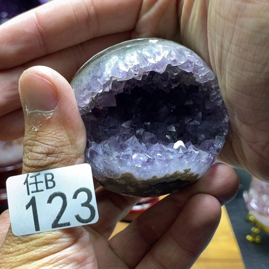 水晶大型摆件（非配饰）未镶嵌