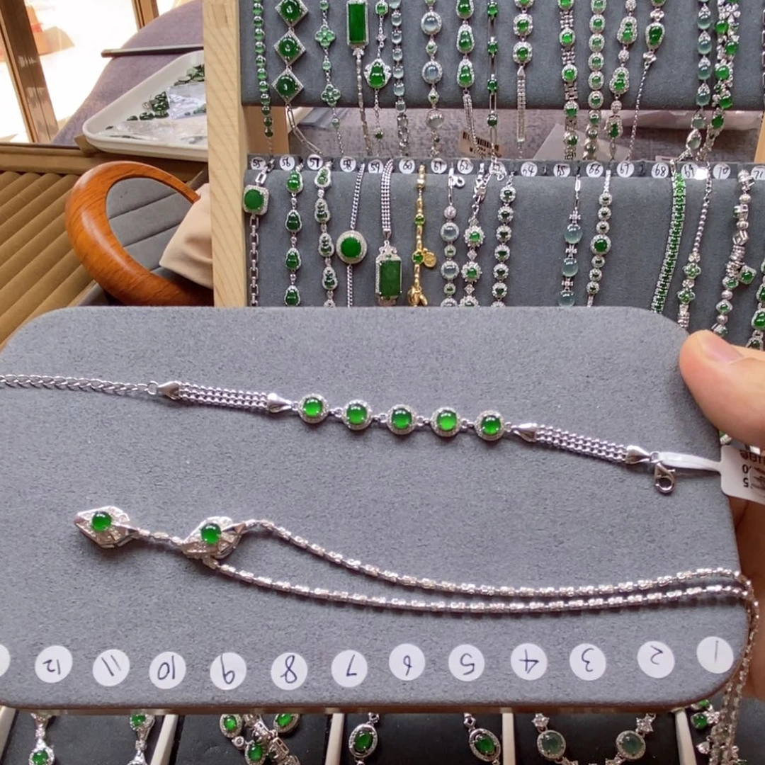 翡翠颈饰未镶嵌今****式翡翠项链手链