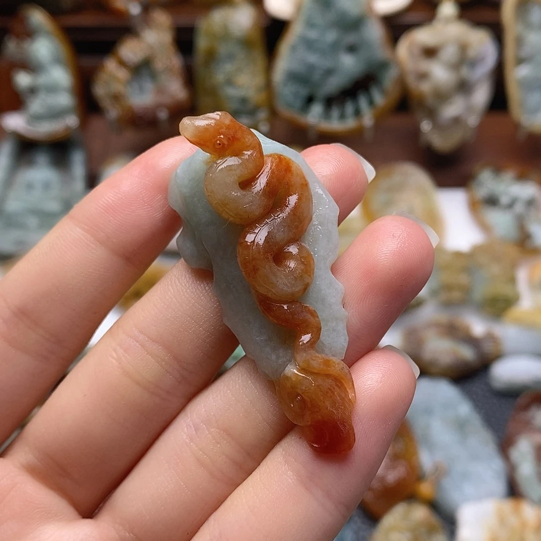定制翡翠未镶嵌翡翠