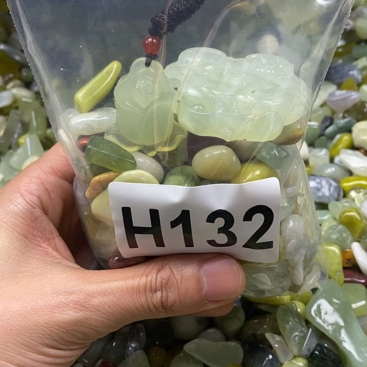 蛇纹石玉未镶嵌鱼缸石