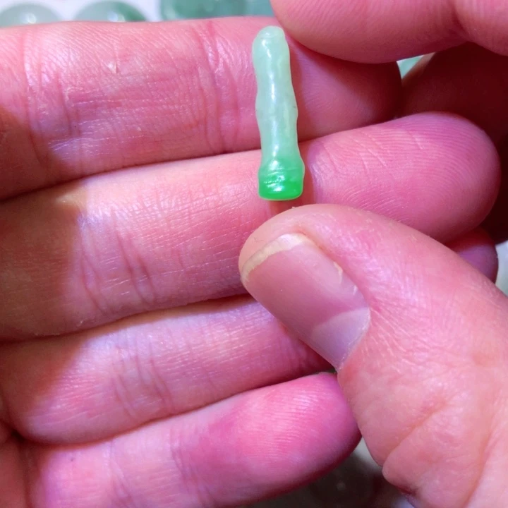 翡翠未镶嵌颈饰天然a货翡翠