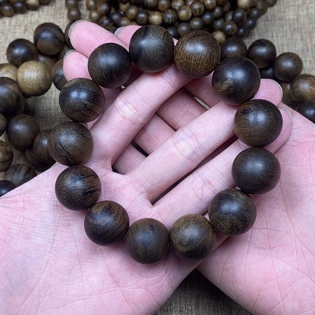 沉香手串越南芽庄白棋楠1.8高货瘤疤