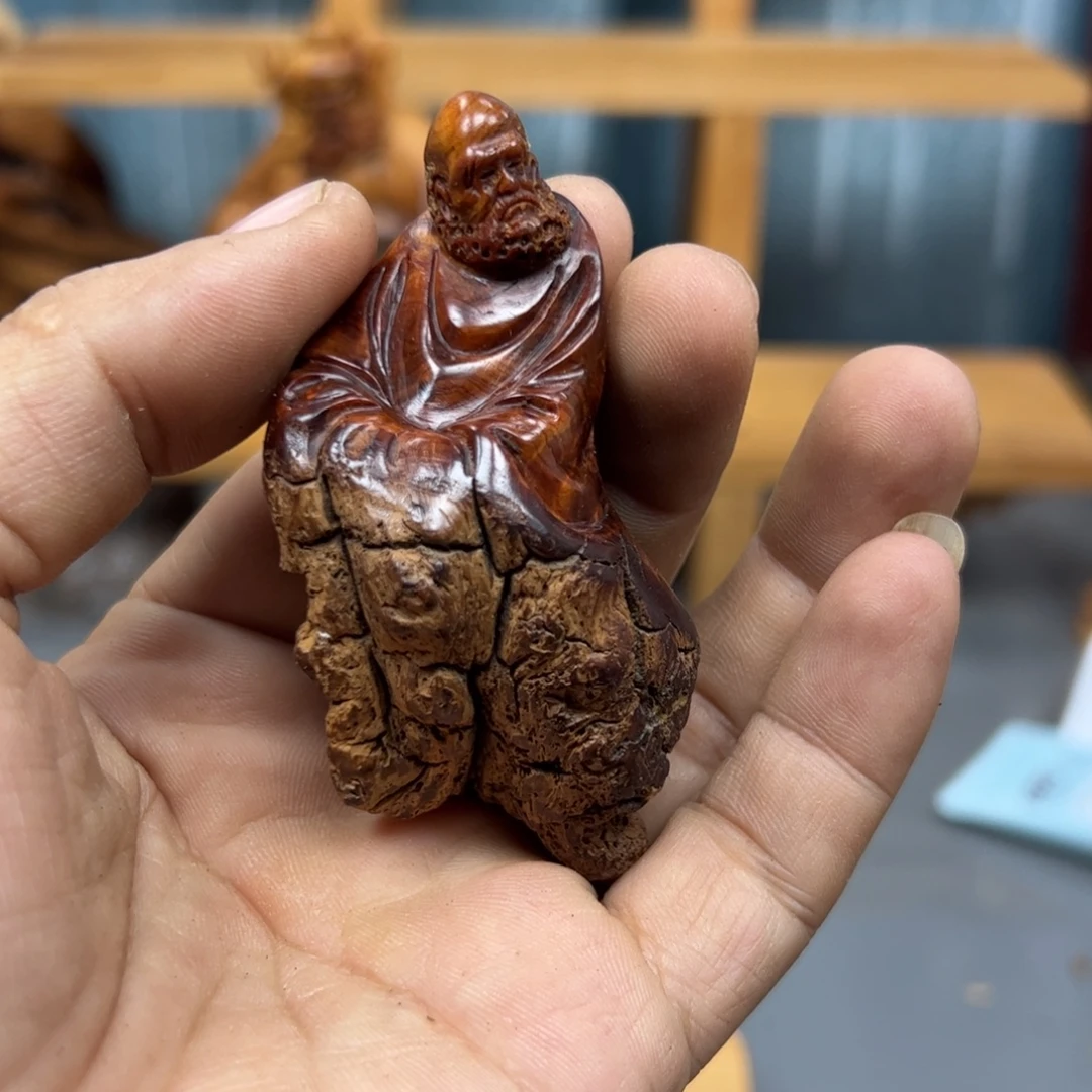 大***@木崖柏木摆件手把件