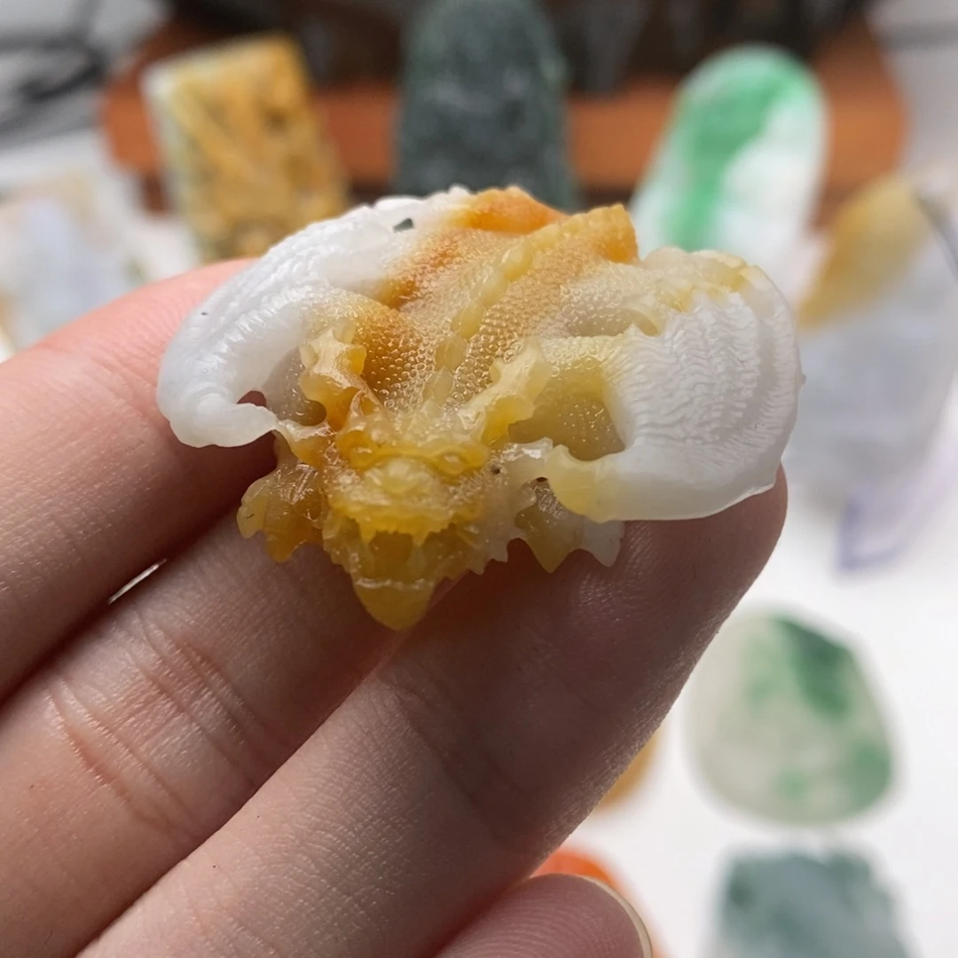 定制翡翠未镶嵌翡翠