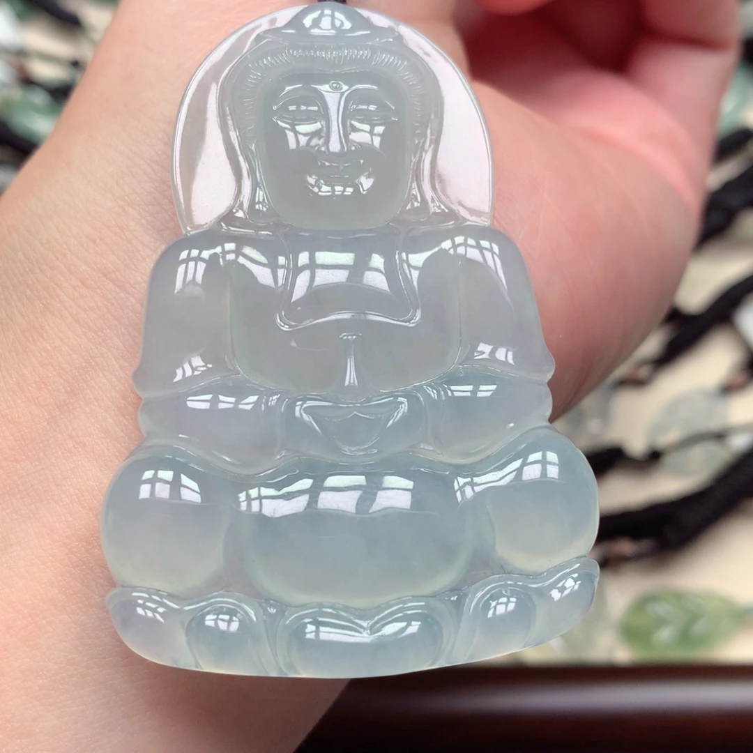 翡翠未镶嵌颈饰观音