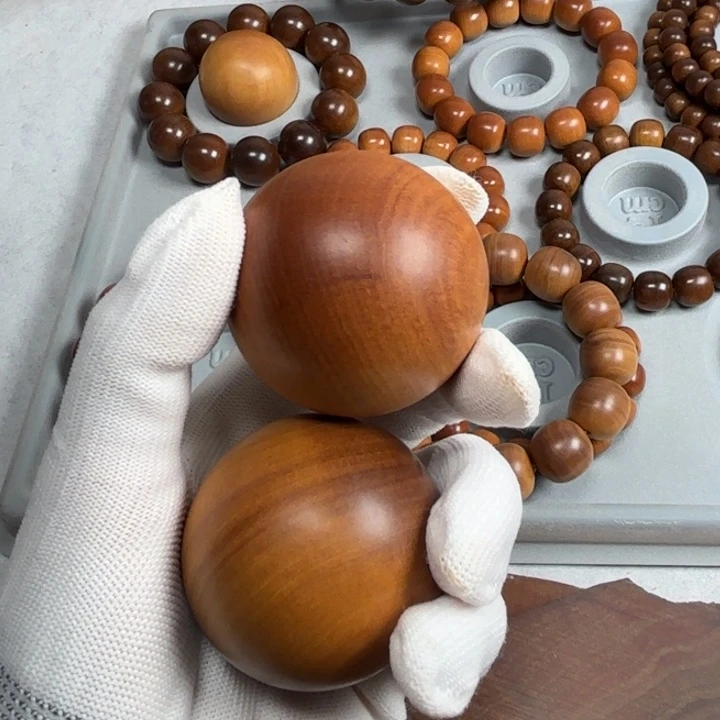 星****木50手球红肉奶香韵