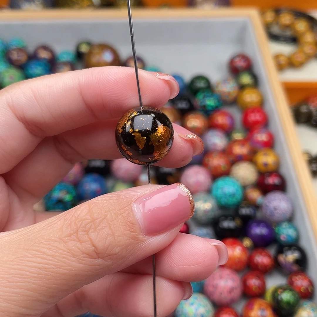 微**破1.5宝纱黑金。