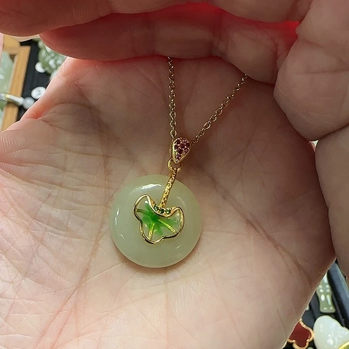 吊坠(赠链)银S925镶嵌和田玉