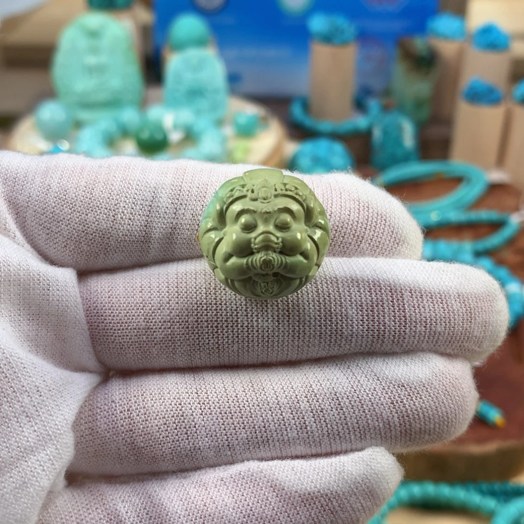 绿松石未镶嵌珠宝奇石19.3mm