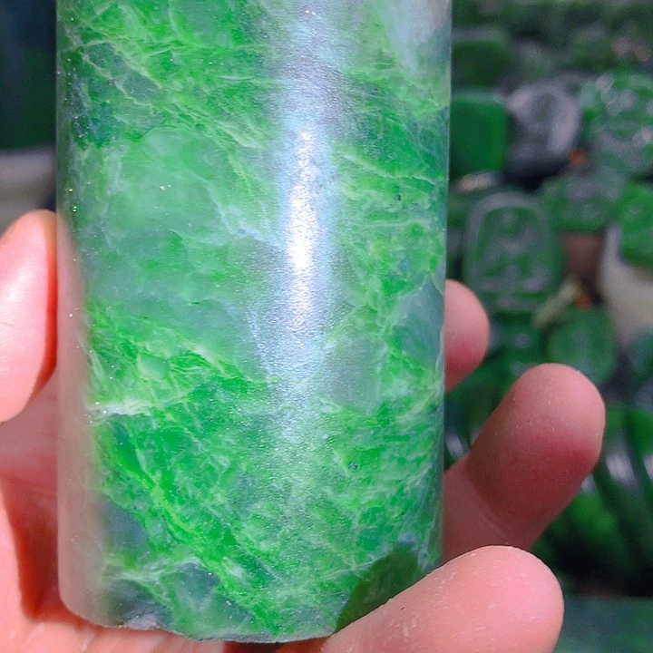 未镶嵌和田玉（碧玉）挂件