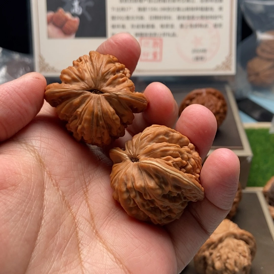 核桃手串/手链C****孙汉高楼喜欢好评