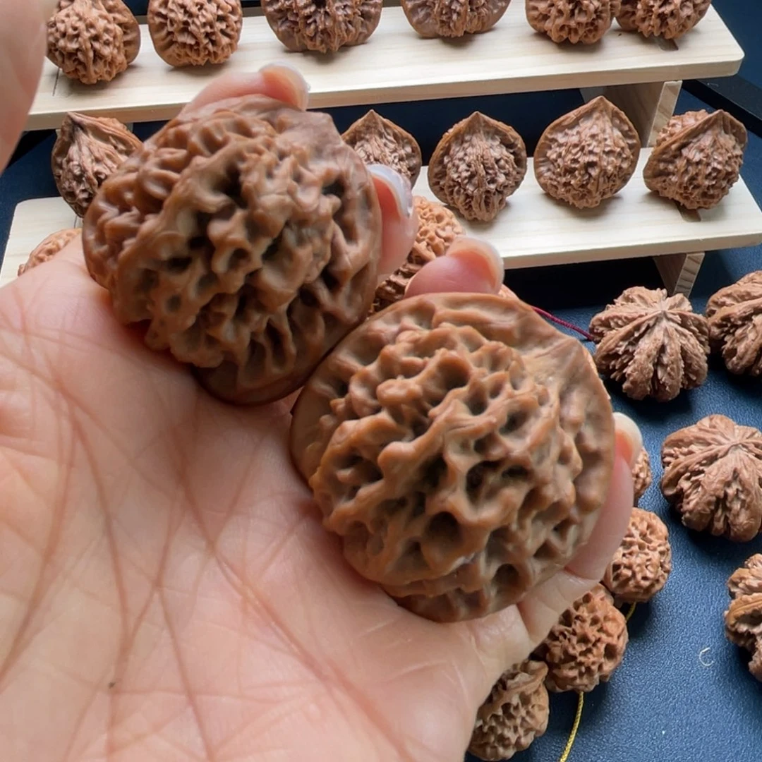 猛***~吊坠文玩核桃秦岭核桃