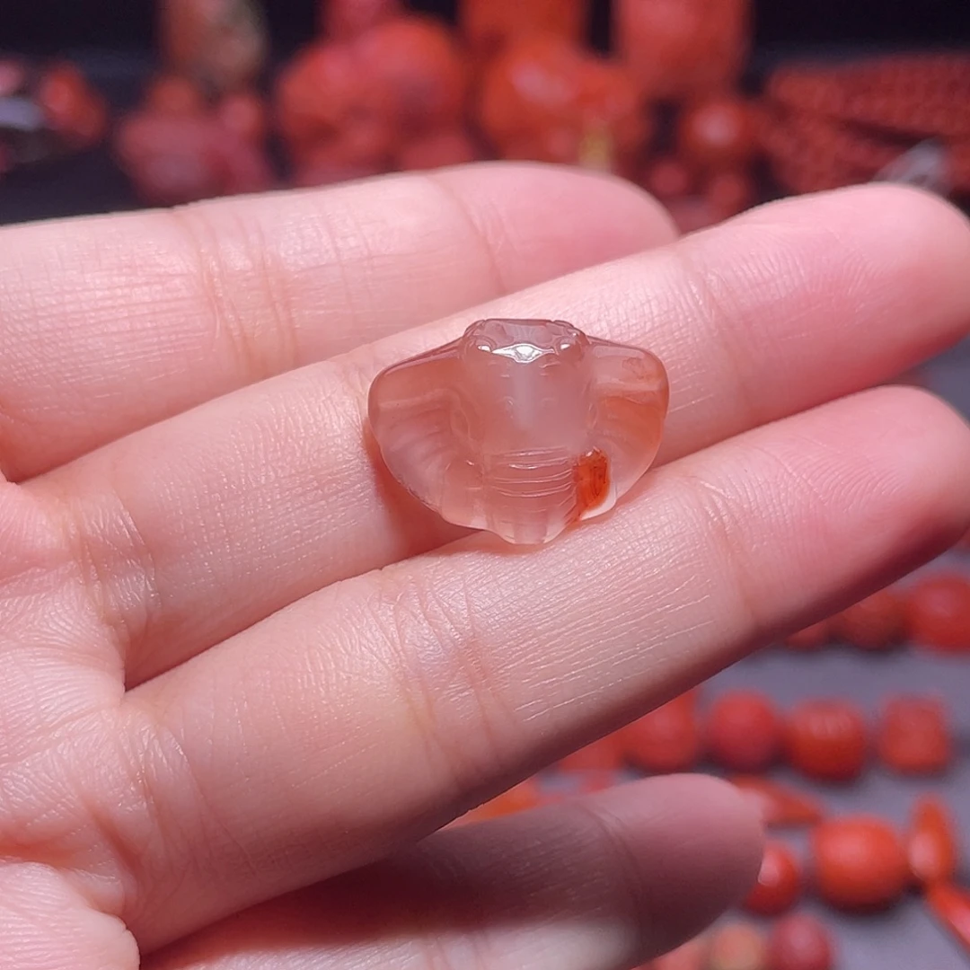 南红玛瑙未镶嵌配饰