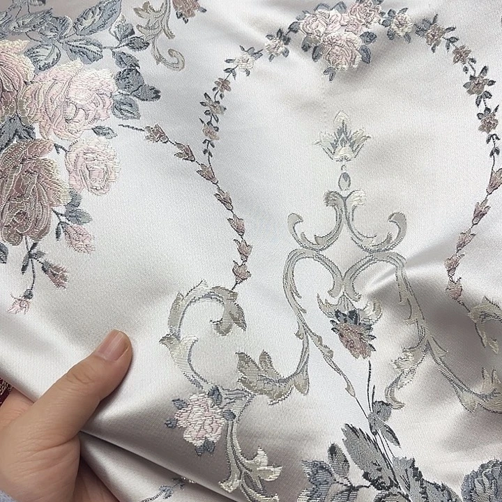 混纺灰粉提花1米。