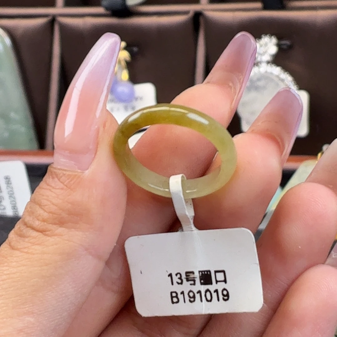 翡翠未镶嵌戒指翡翠戒指