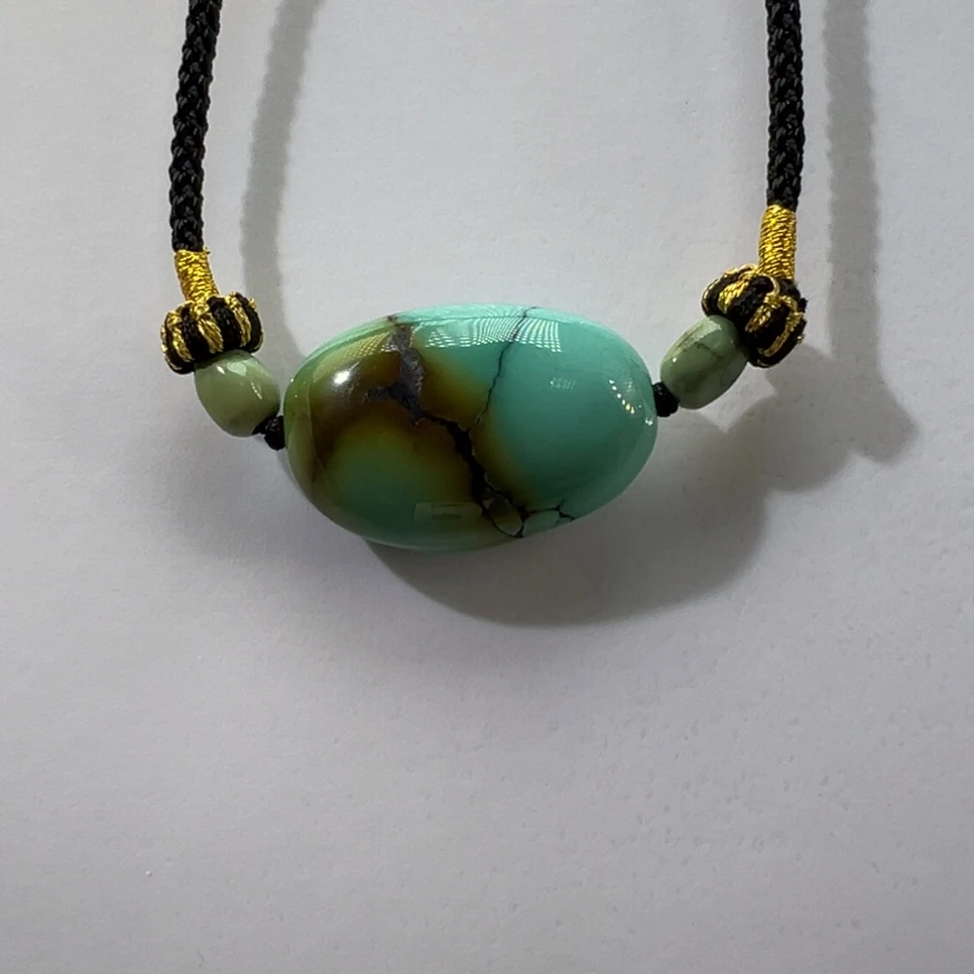 绿松石未镶嵌挂件