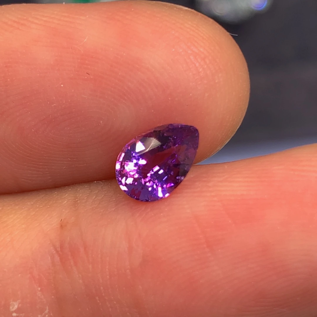 彩色蓝宝石裸石未镶嵌0.77ct